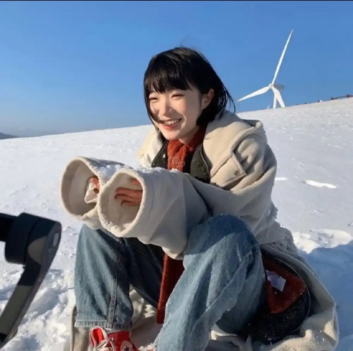 佳木斯新玛特迪桑特女销售导购事件视频-事件后续来龙去脉超清全过程-高清在线观看免费播放完整版