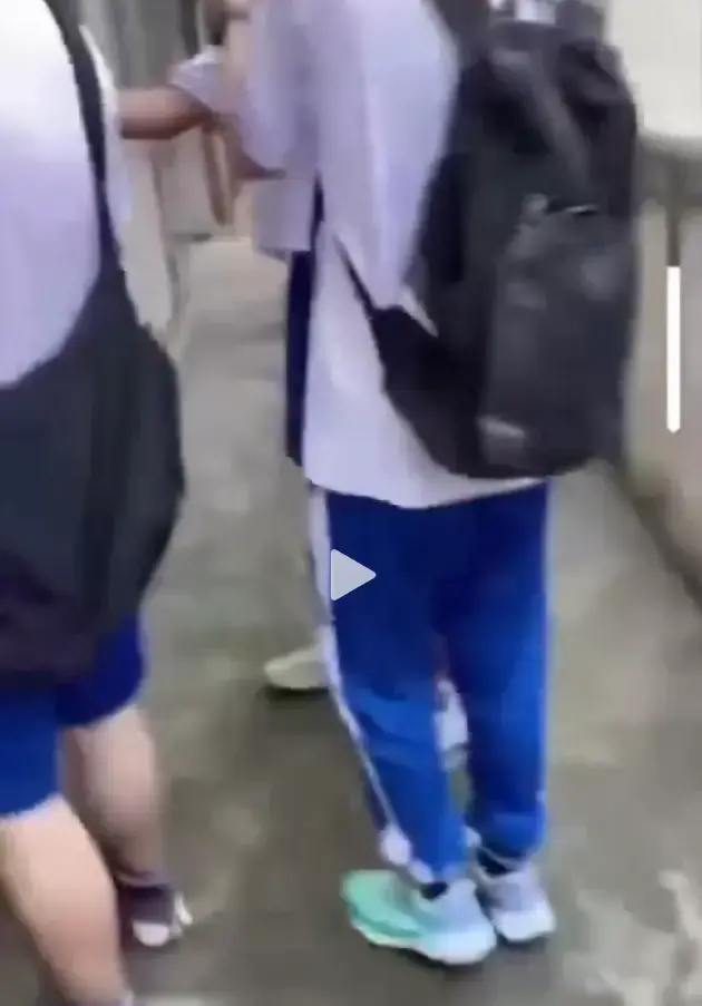《大昌市第七中学鬼敲门》全网同步1080P高清资源-大昌七中鬼敲门无删减版免费看-夸克网盘HD高清在线播放