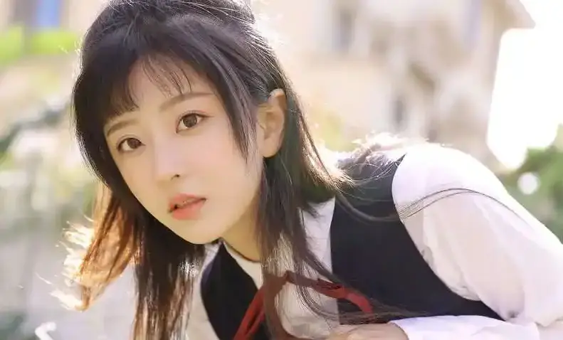 《美丽小蜜桃》无删减完整版在线观看-美国电影《美丽小蜜桃》高清免费播放-1080P高清画质全集