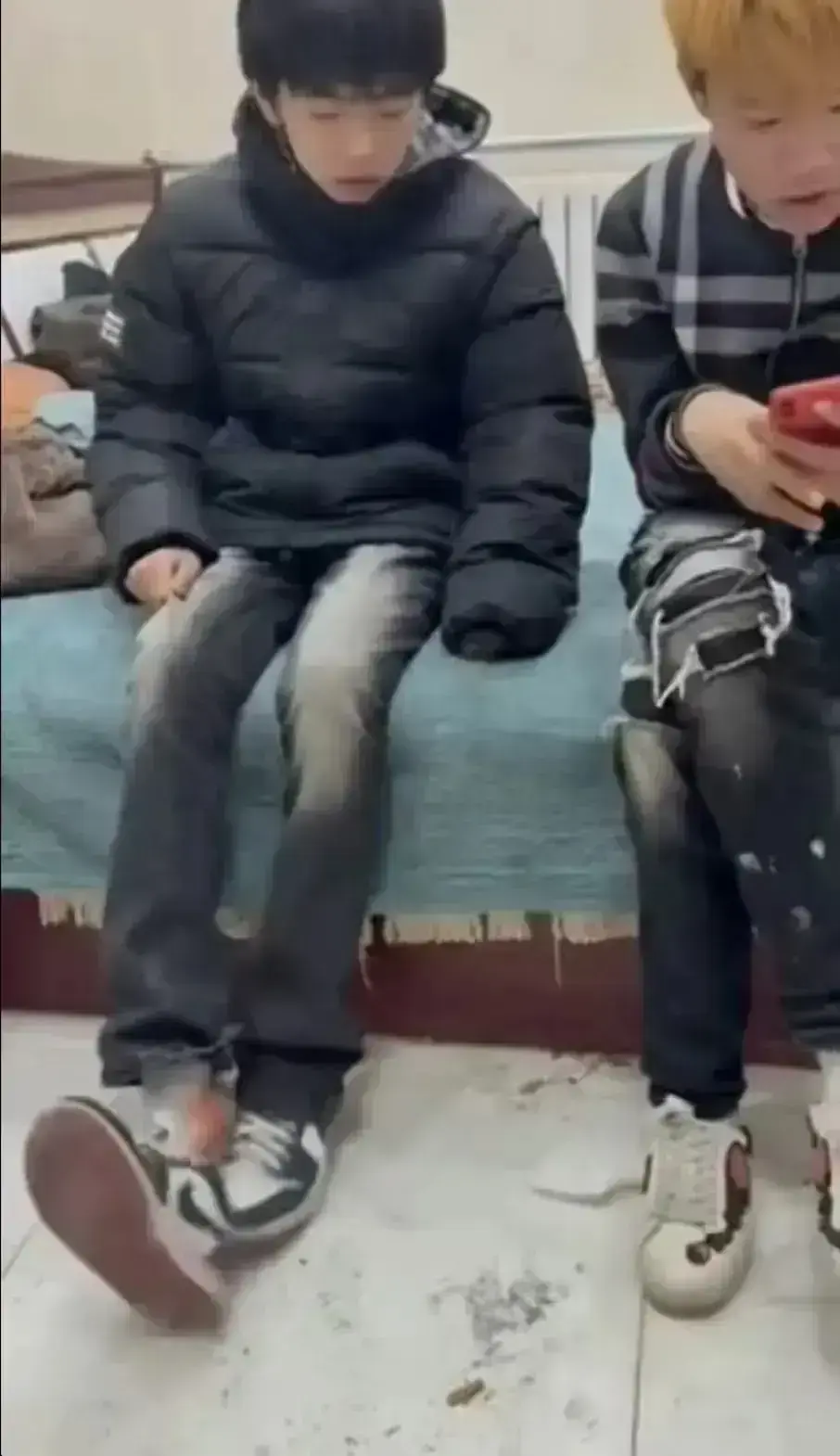 《轻奢小子与美式 boy》HD高清完整资源在线播放-轻奢小子和美式 boy最新未删减版-免费无广告全网同步更新