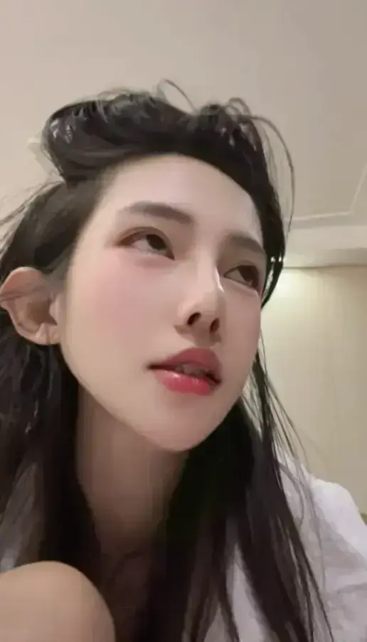 《七七大魔王》菲律宾完整版高清在线观看-七七大魔王变身化妆高能片段-无广告免费观看1080P蓝光原盘