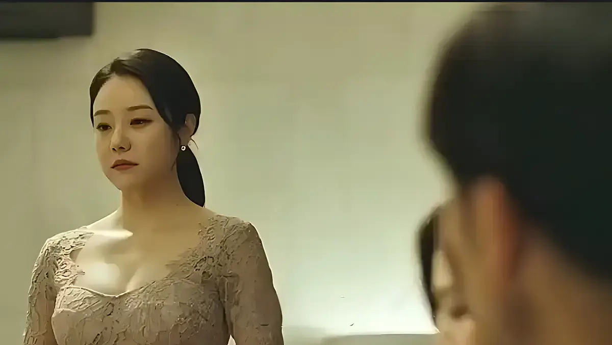 伦理电影《漂亮的保姆》1080P高清未删减版-漂亮的保姆中文字幕完整版在线观看-118分钟全片免费播放无广告-资源下载